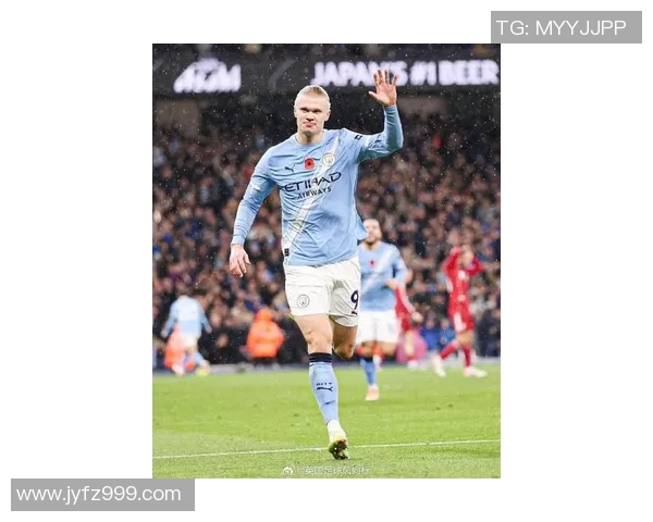 哈兰德在欧冠赛场再创佳绩助力球队晋级展现超级前锋风采