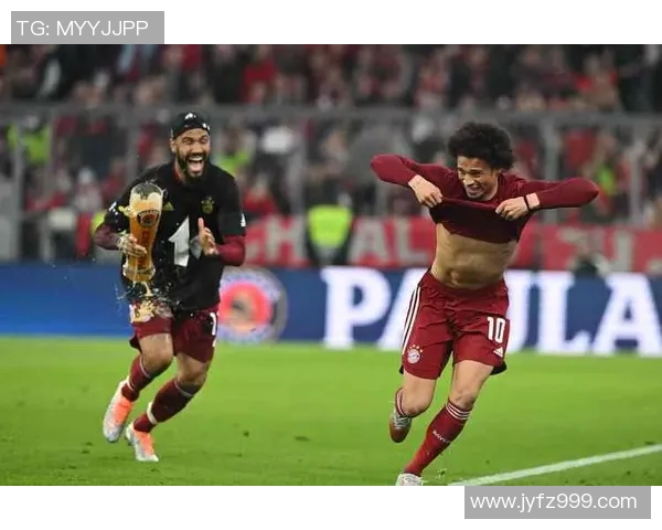 拜仁慕尼黑血洗多特蒙德，德甲冠军早早入囊！