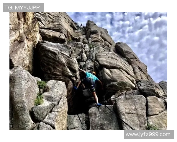 攀岩终极锦标赛难度赛挑战极限勇者展现巅峰实力与技巧的盛会 攀岩终极锦标赛难度赛挑战极限勇者展现巅峰实力与技巧的盛会